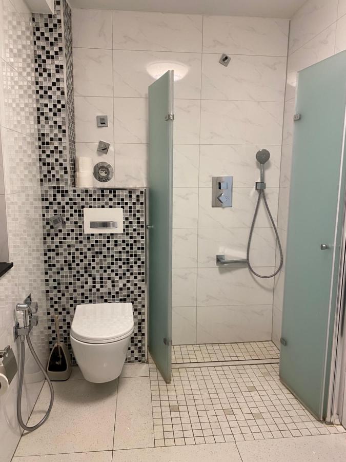 Aparts House - Balkon-Wifi-Kitchen エッセン エクステリア 写真